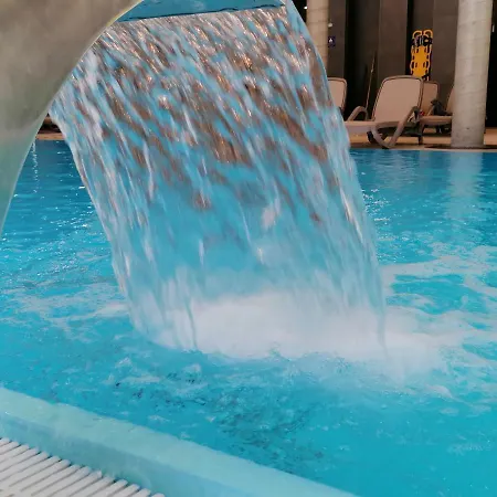 Morze Basen Kryty アパート *